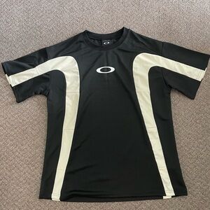 Vintage Oakley OOs shirt